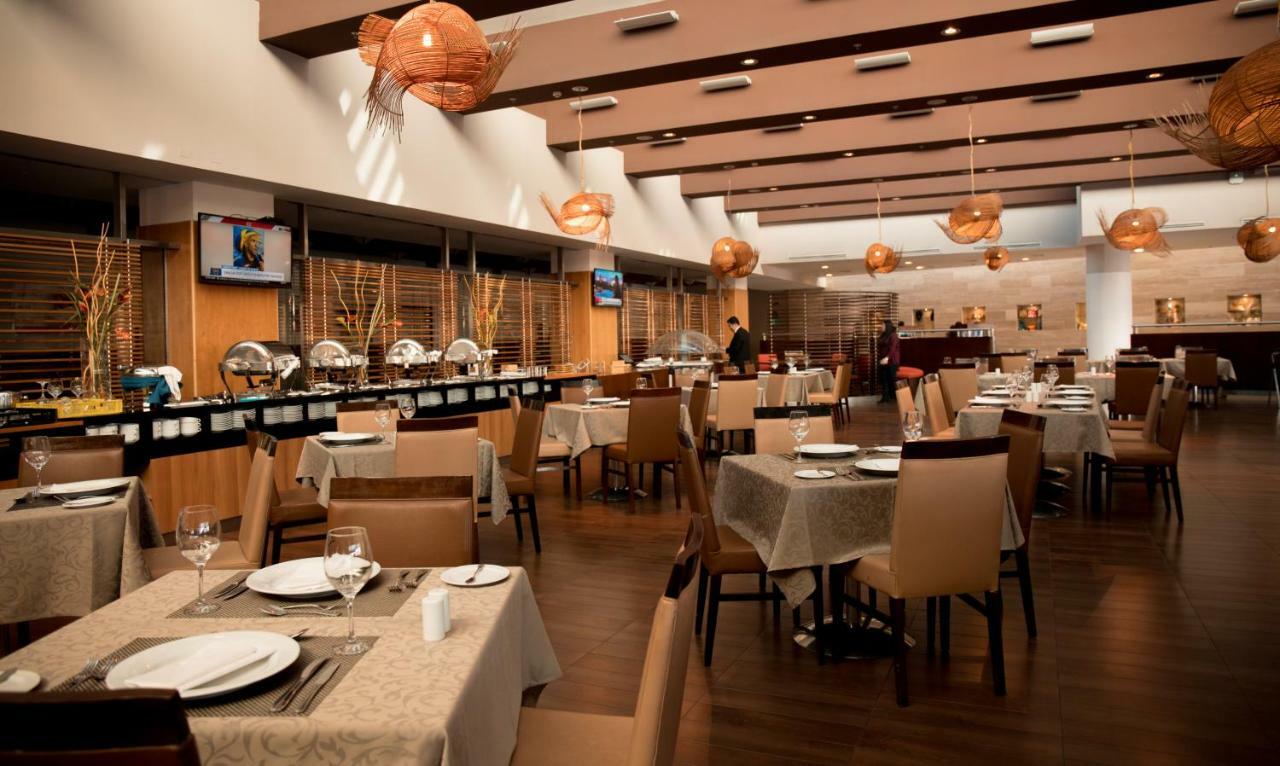 Mds Hotel Calama Exterior photo The interior of the restaurant