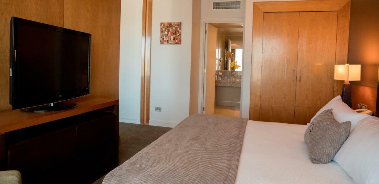 Mds Hotel Calama Exterior photo A bedroom at the hotel