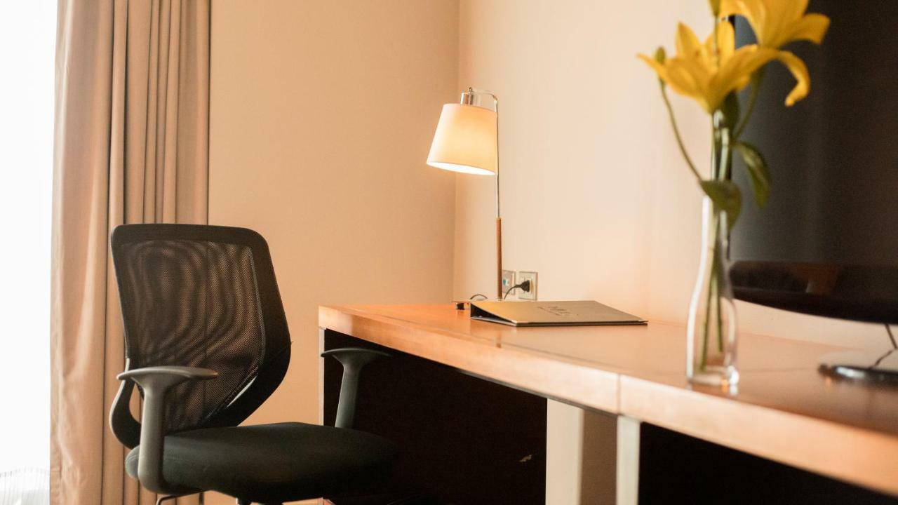 Mds Hotel Calama Exterior photo A typical office at the University of Westminster