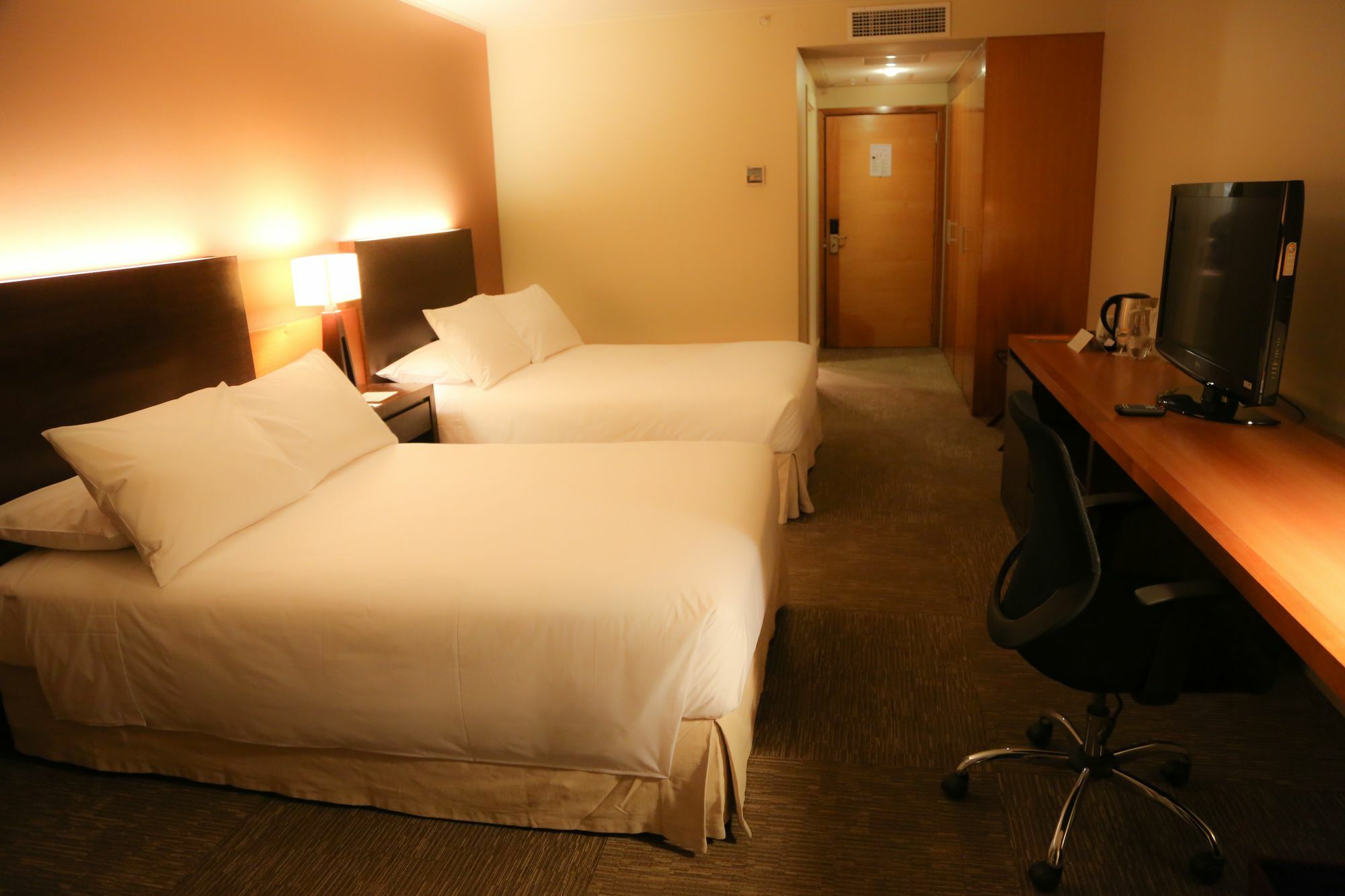 Mds Hotel Calama Exterior photo A room at the hotel