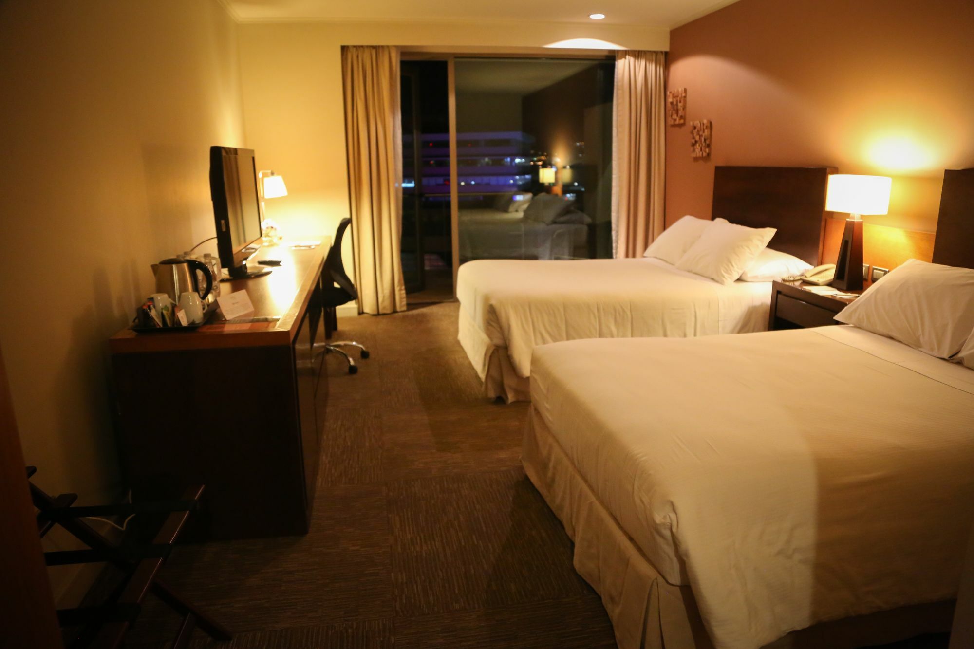 Mds Hotel Calama Exterior photo A room at the hotel